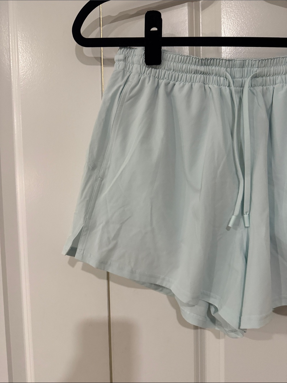 lululemon athletica Light Blue Women's Athletic Shorts - Picture 4 of 7